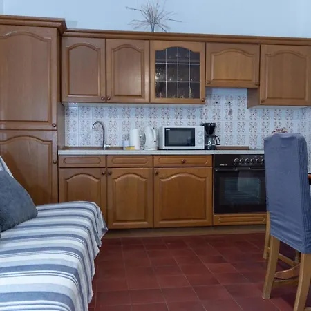 Apartman Antonela * רוגוזניצה